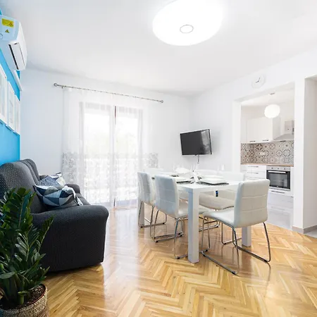 Semesterbostad Calmation